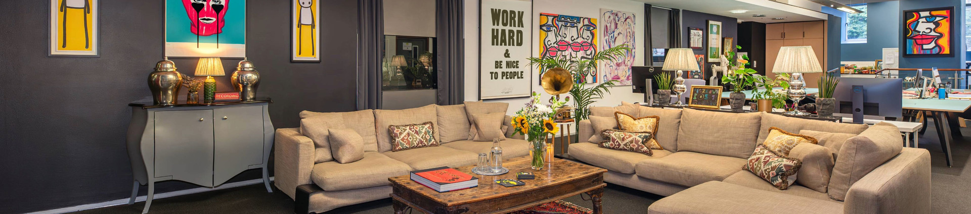 LONDON PODCASTS by FITZROVIA STUDIOS hero